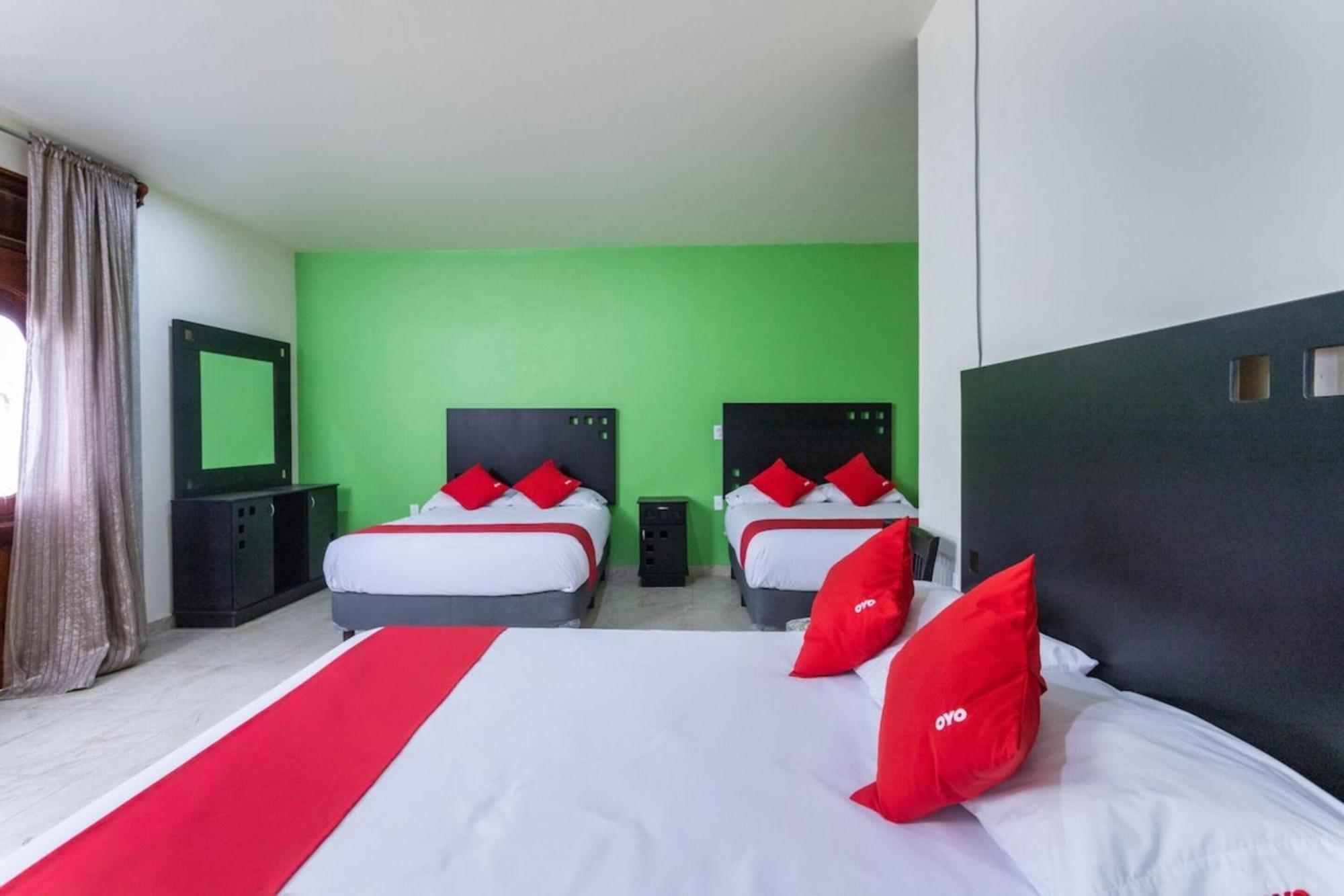 Oyo Hotel Emperadores Inn, Atlixco Luaran gambar