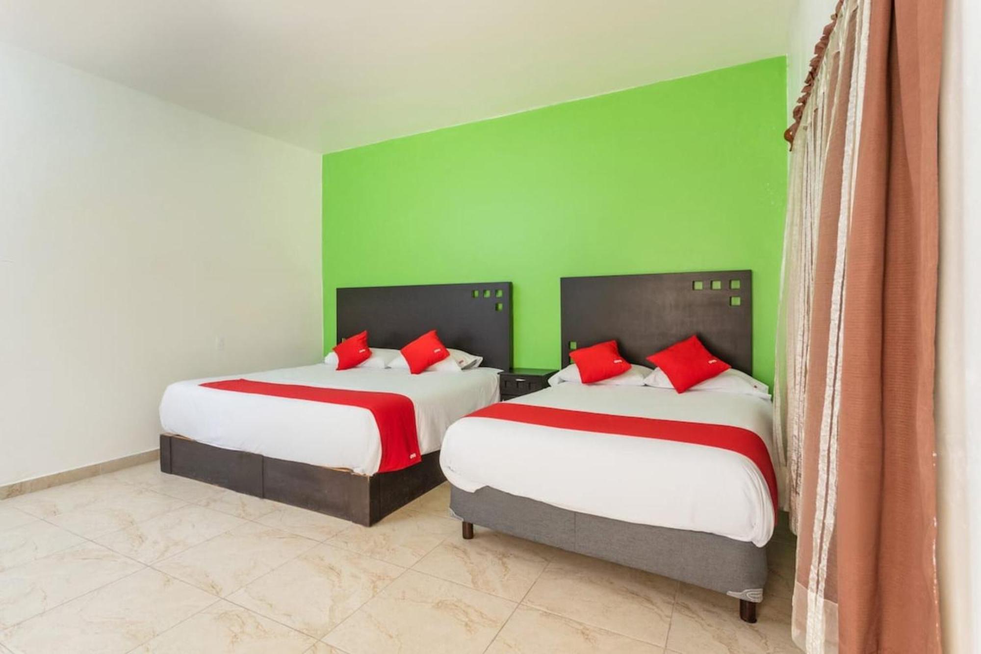 Oyo Hotel Emperadores Inn, Atlixco Luaran gambar