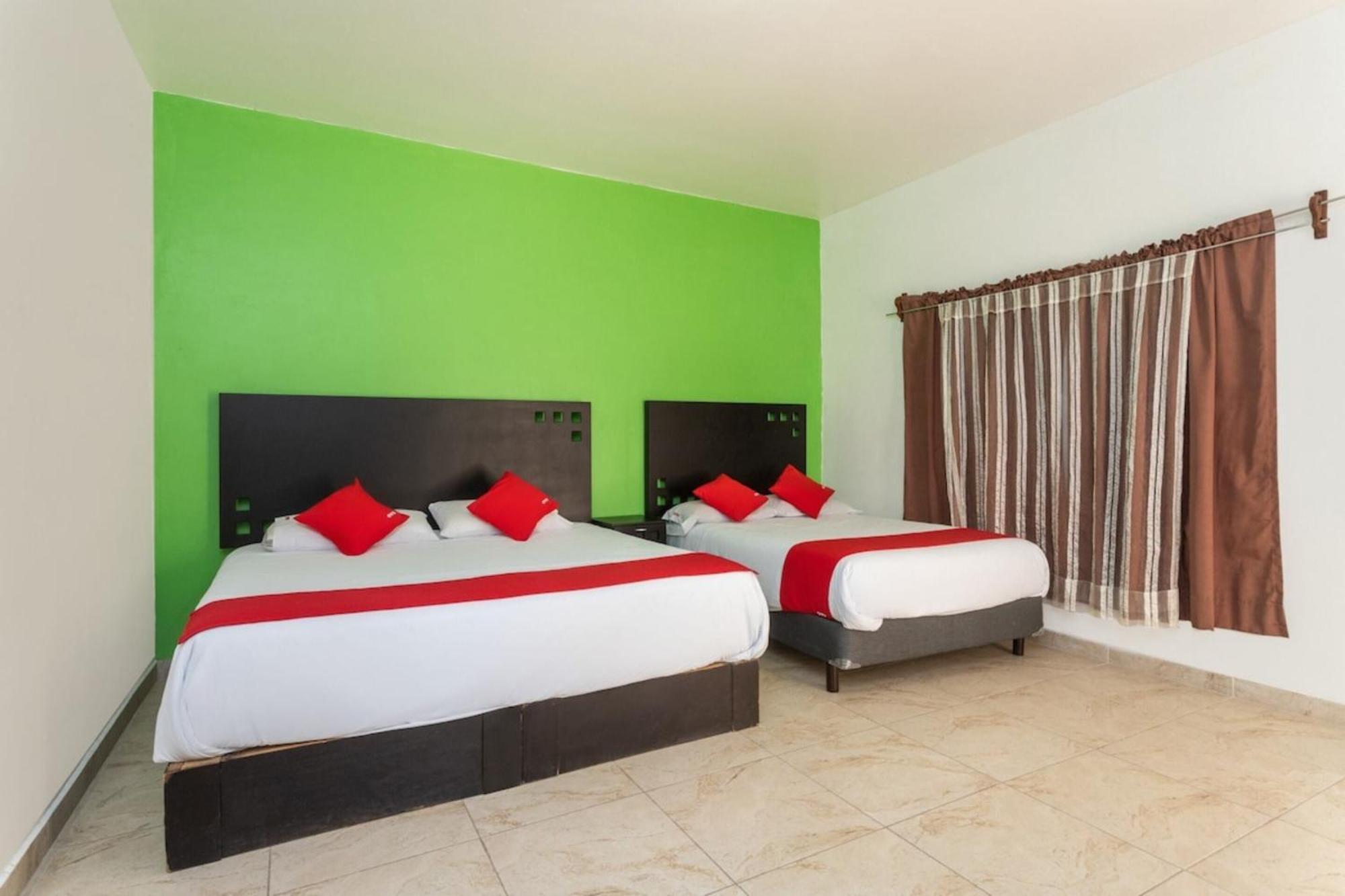 Oyo Hotel Emperadores Inn, Atlixco Luaran gambar